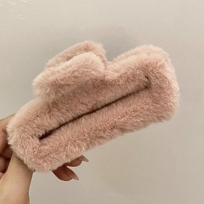 Cute Autumn Winter Large Simple Atmospheric Plush Hair Clip For Women Large High-end Shark Clip Headwear Hair Accessories A18
Cute Autumn Winter Large Simple Atmospheric Plush Hair Clip For Women Large High-end Shark Clip Headwear Hair Accessories A18