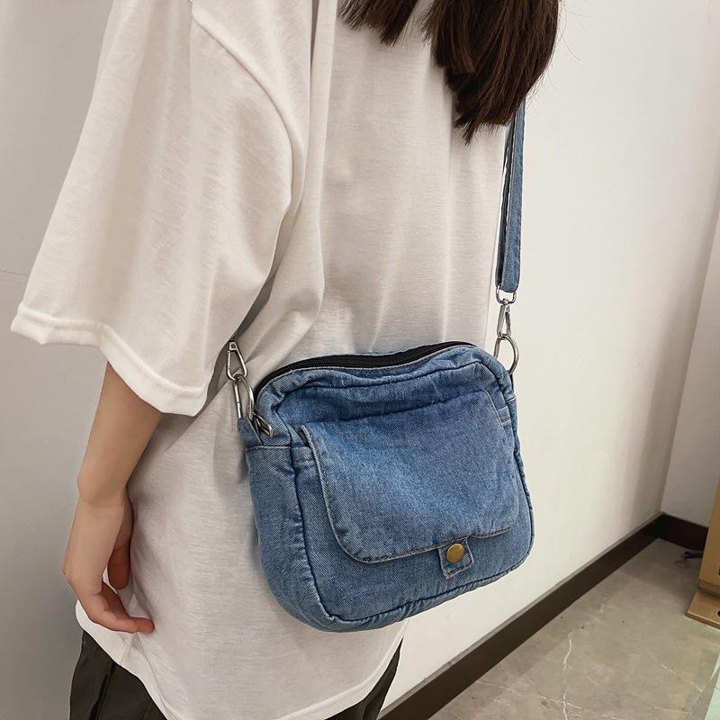 Casual Denim Women s Bag 2023 Trend Summer Shoulder Crossbody Bags For Student Phone Purses and Handbags Jeans Messenger Bag
Casual Denim Women s Bag 2023 Trend Summer Shoulder Crossbody Bags For Student Phone Purses and Handbags Jeans Messenger Bag