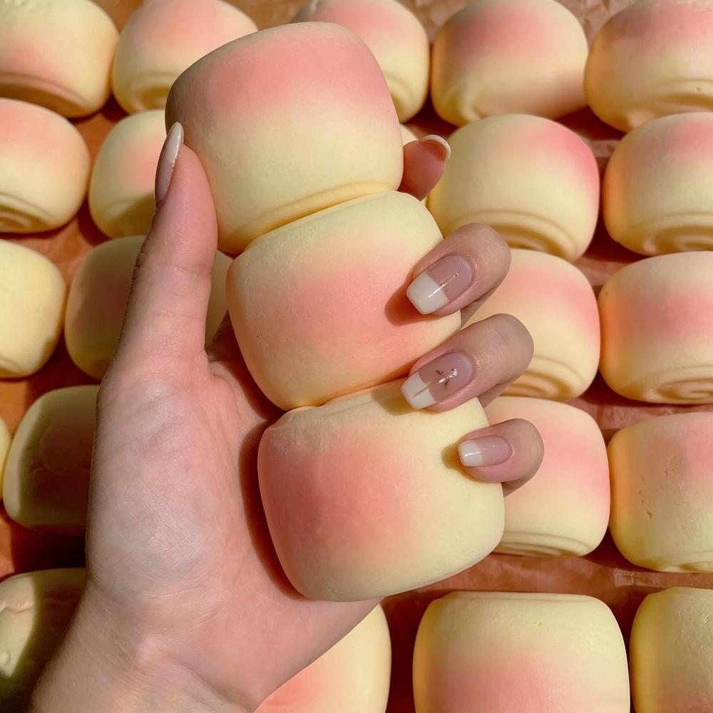 Squishy soft simulated milk bun, non-toxic gift, slow rebound toy, stress relief, ultra-soft sensory fingertip toy розовый
Squishy soft simulated milk bun, non-toxic gift, slow rebound toy, stress relief, ultra-soft sensory fingertip toy розовый