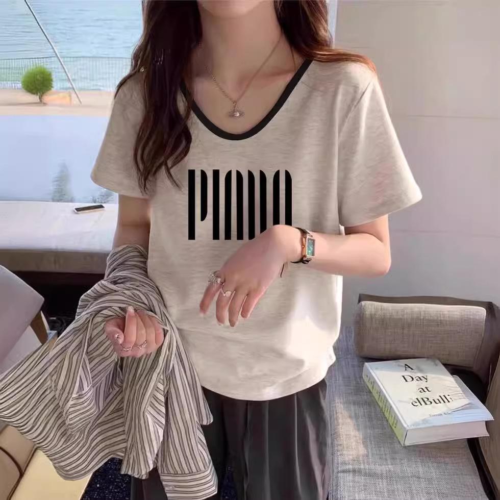 Summer women s clothing 2025 new short-sleeved t-shirt summer design sense niche color matching collar large neckline sweet Spice Girl top S
Summer women s clothing 2025 new short-sleeved t-shirt summer design sense niche color matching collar large neckline sweet Spice Girl top S
