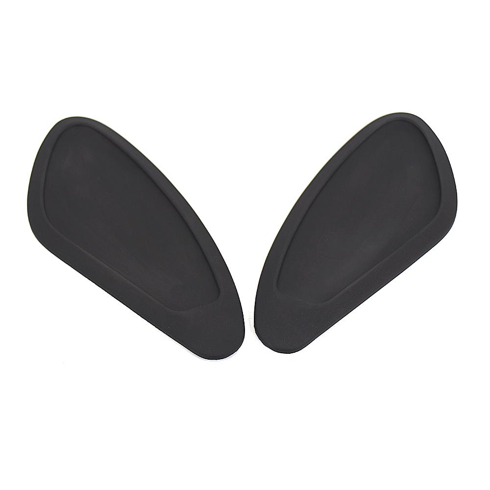 For Rocket 3R Rocket 3GT Rocket 3TFC Motorcycle Fuel tank Rubber Sticker Protector Sheath Knee Tank pad Grip Decal
For Rocket 3R Rocket 3GT Rocket 3TFC Motorcycle Fuel tank Rubber Sticker Protector Sheath Knee Tank pad Grip Decal