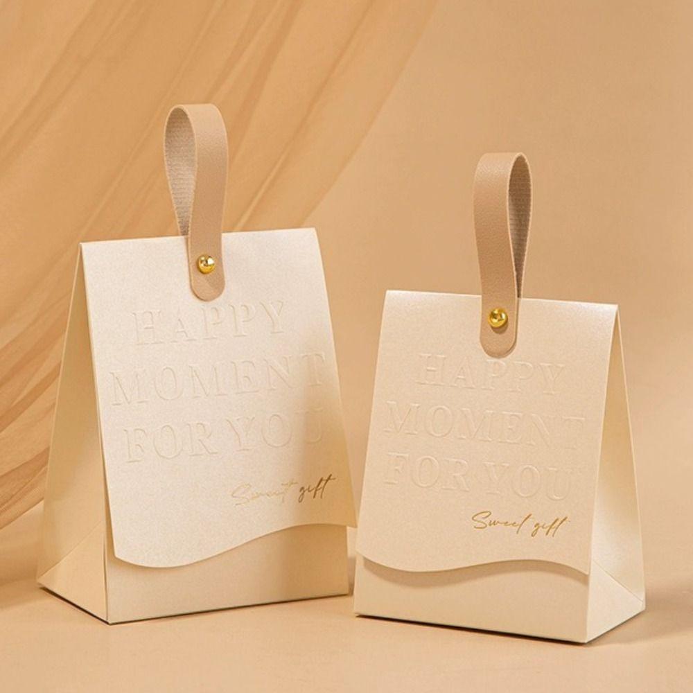 Портативная коробка конфет с ручкой для письма и принтом, подарочная упаковка, коробка для дня рождения, свадьбы
Портативная коробка конфет с ручкой для письма и принтом, подарочная упаковка, коробка для дня рождения, свадьбы