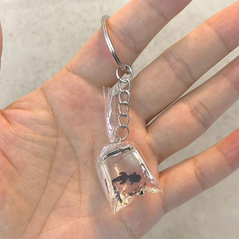 Креативний Симуляційний Золота Рибка Короп Брелок Персоналізований Прозорий Брелок-Підвіска з Рибкою Вишукана Прикраса для Рюкзака Подарунки
Креативний Симуляційний Золота Рибка Короп Брелок Персоналізований Прозорий Брелок-Підвіска з Рибкою Вишукана Прикраса для Рюкзака Подарунки