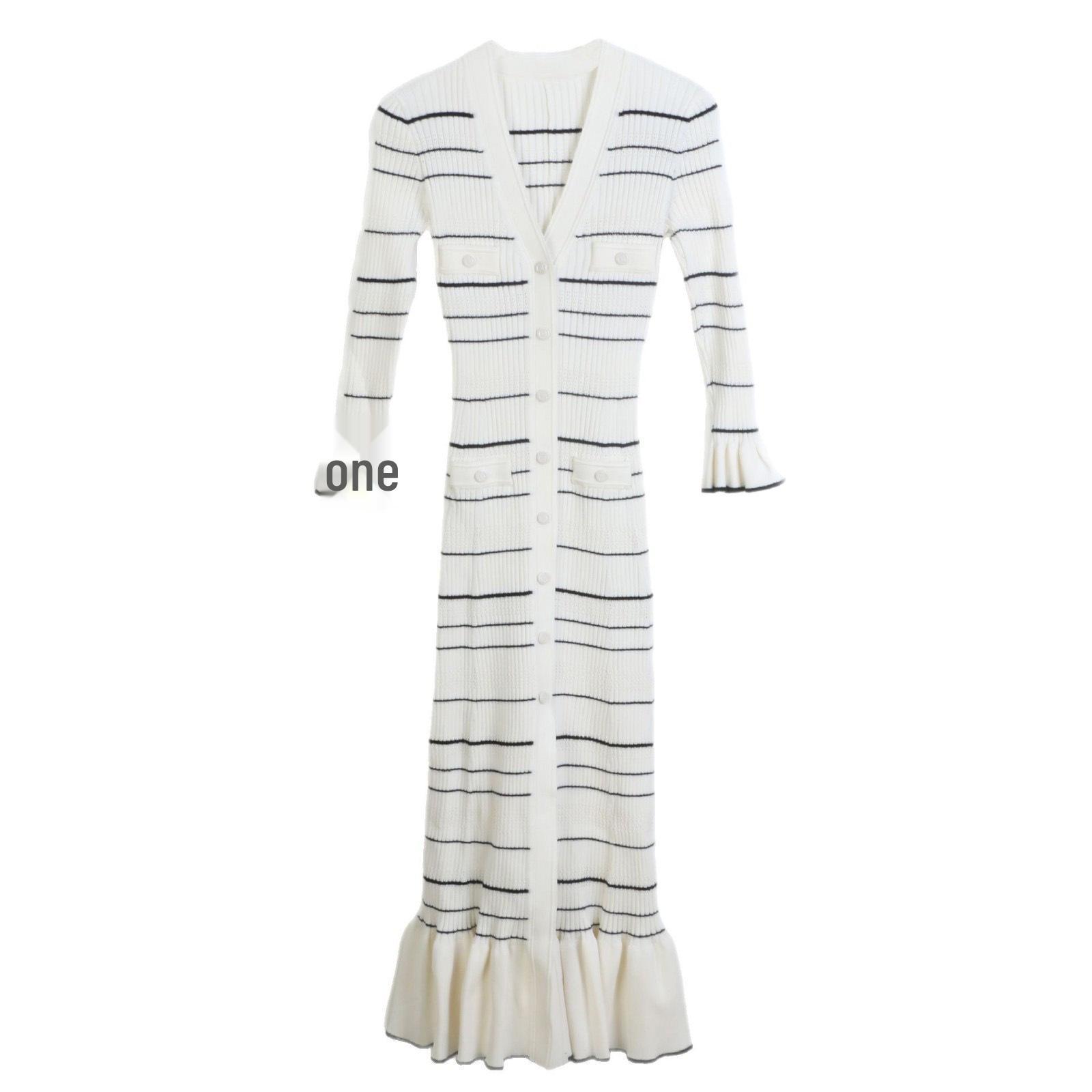 Zhuoya French Socialite V-Neck Stripe Ruffle Hem Elegant Long Dress for Women (2025) Medium
Zhuoya French Socialite V-Neck Stripe Ruffle Hem Elegant Long Dress for Women (2025) Medium