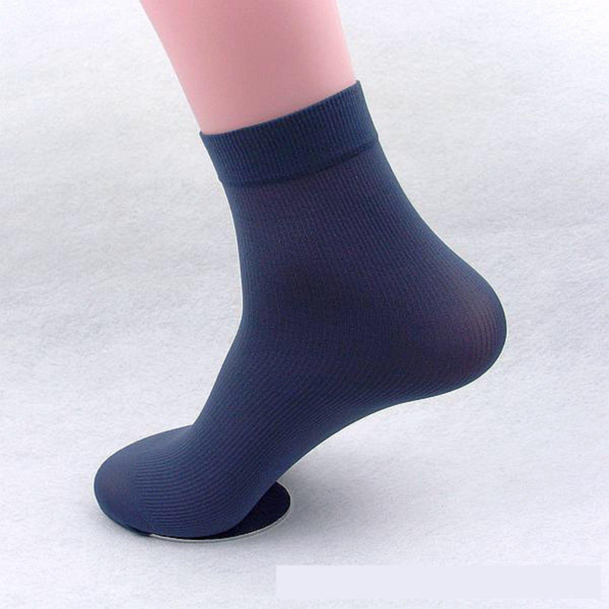 Breathable and Comfortable Men s Socks, Plus Size Business Socks, Elastic Cuffs, Ultra Loose, Suitable for Business, Thin Elastic Socks 5pairs темно-сірий колір
Breathable and Comfortable Men s Socks, Plus Size Business Socks, Elastic Cuffs, Ultra Loose, Suitable for Business, Thin Elastic Socks 5pairs темно-сірий колір