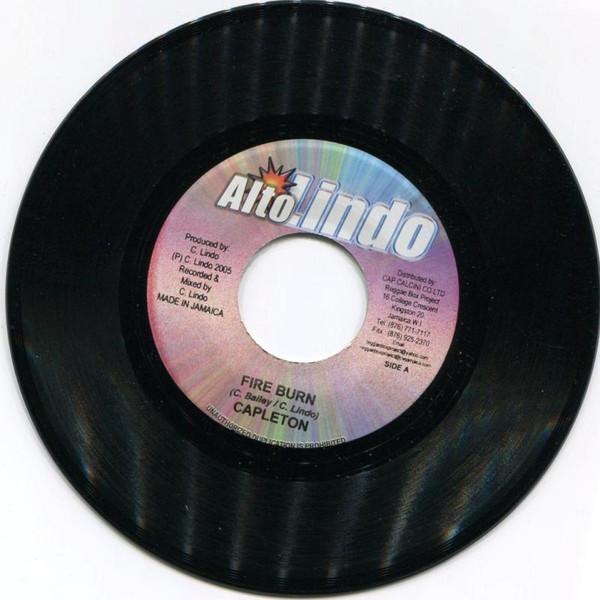 7inch Record CAPLETON / GABRIEL - Fire Burn / Life Over Death NONE Alto Lindo 2005 Jamaica Reggae, Ska & Dub Used
7inch Record CAPLETON / GABRIEL - Fire Burn / Life Over Death NONE Alto Lindo 2005 Jamaica Reggae, Ska & Dub Used