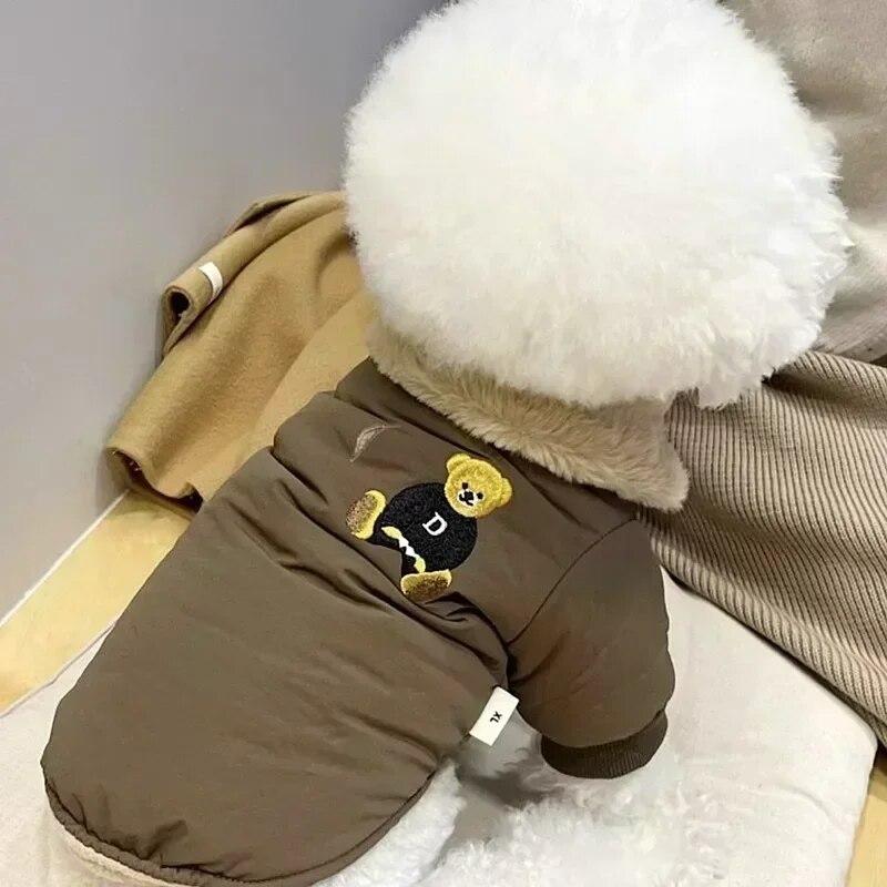 Haustier Baumwoll mantel cann gezogen und verdickt werden für Warme Teddy Bären Herbst und Winter Katzen Haustier Kleidung Hund Winterkleid ung
Haustier Baumwoll mantel cann gezogen und verdickt werden für Warme Teddy Bären Herbst und Winter Katzen Haustier Kleidung Hund Winterkleid ung