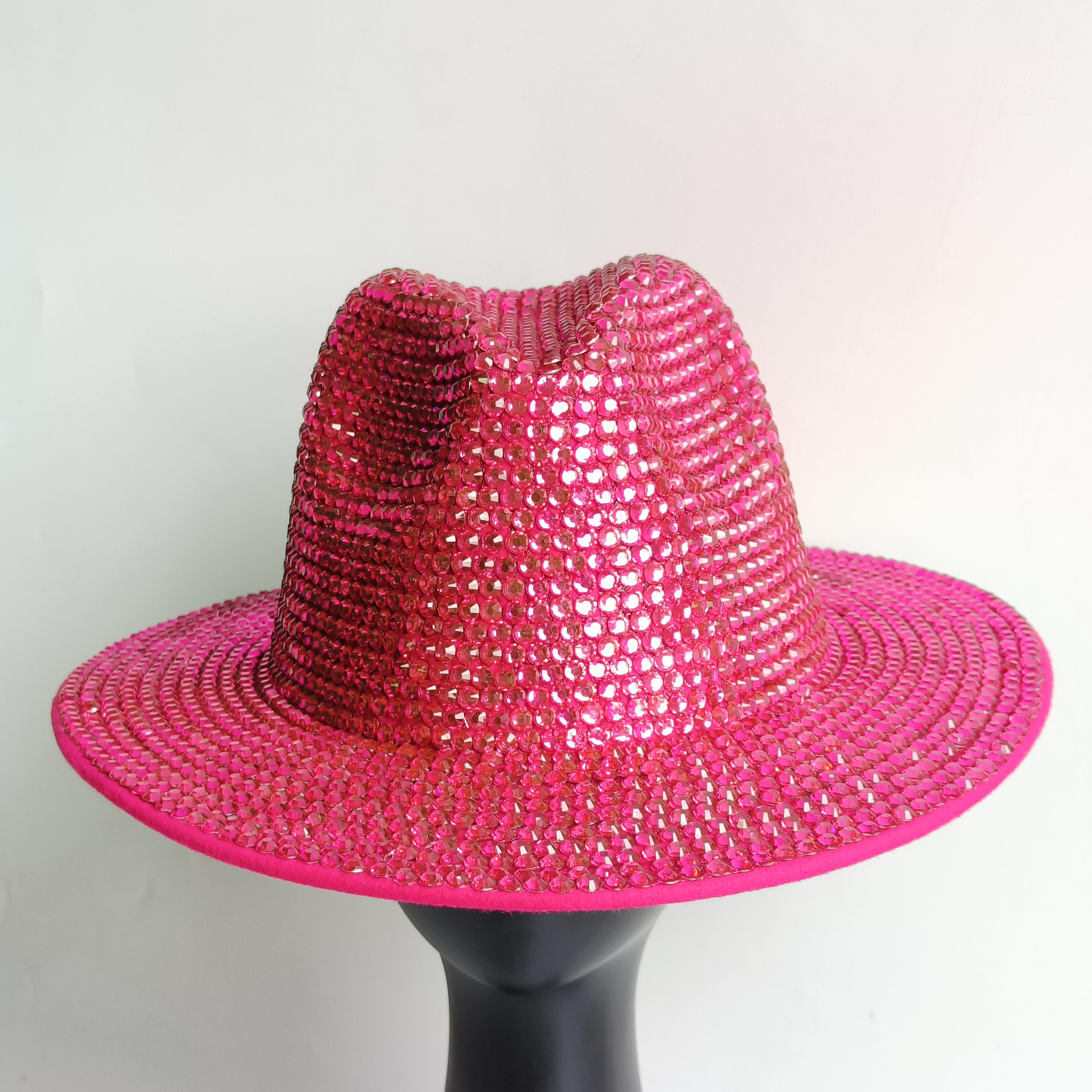 Fashion Party hat colorful diamond fedora hat for women autumn and winter jazz top hat white handmade performance hat M 56-58CM
Fashion Party hat colorful diamond fedora hat for women autumn and winter jazz top hat white handmade performance hat M 56-58CM
