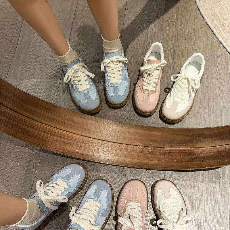Fashion and lightweight waffle Forrest Gump women s shoes spring and summer new Korean version thick baseplate shoes versatile sports a 35 синий
Fashion and lightweight waffle Forrest Gump women s shoes spring and summer new Korean version thick baseplate shoes versatile sports a 35 синий