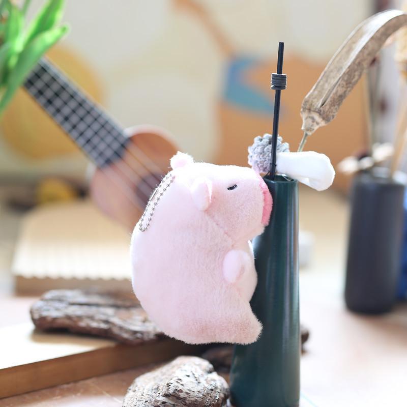 Adorable Capybara Plush Toy Keychain Cuddly And Soft With Wagging Tail Attachment Pullable Nose
Adorable Capybara Plush Toy Keychain Cuddly And Soft With Wagging Tail Attachment Pullable Nose