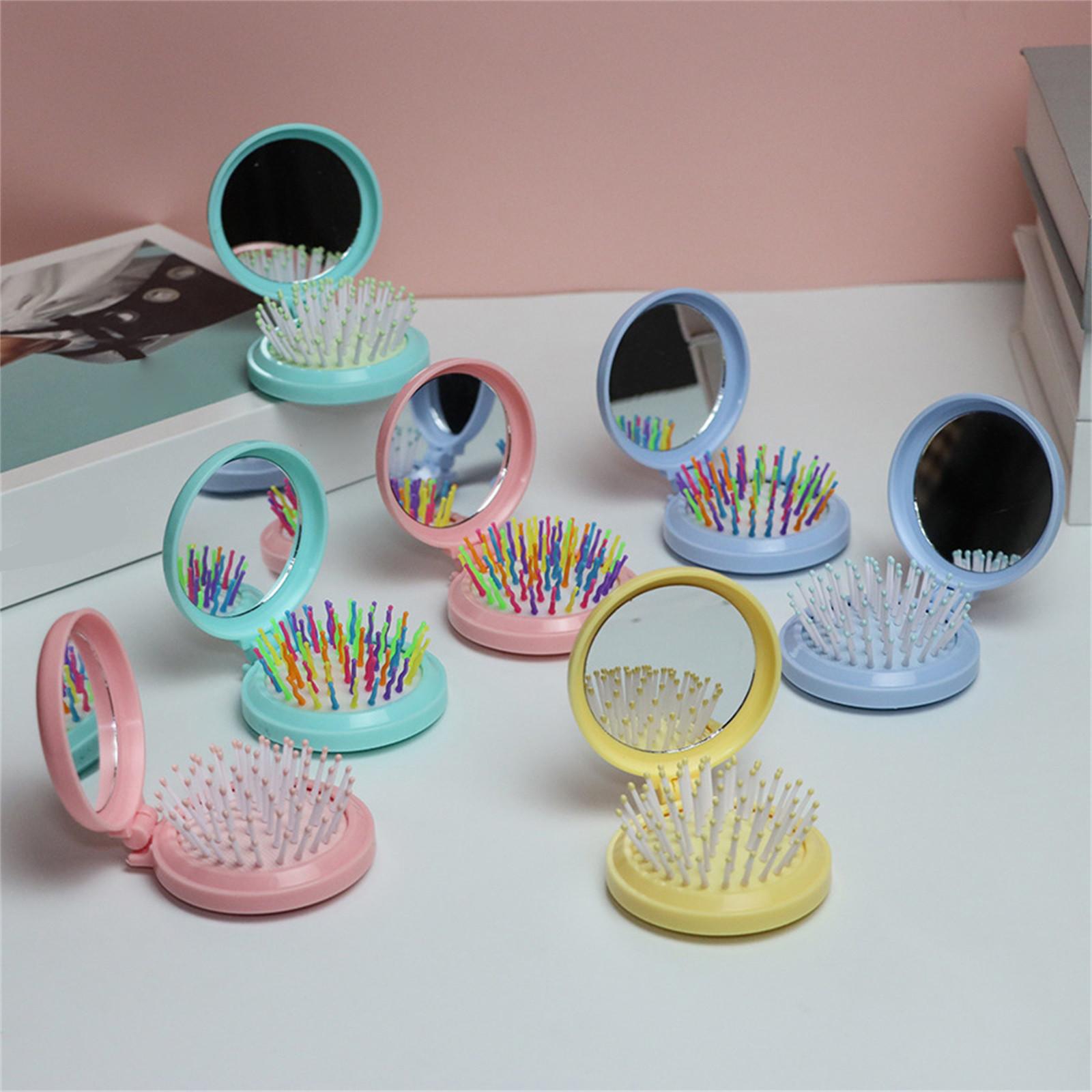 Folding Portable Small Comb With Makeup Mirror DIY Cushion Head Massage Comb Mirror One Size синий
Folding Portable Small Comb With Makeup Mirror DIY Cushion Head Massage Comb Mirror One Size синий
