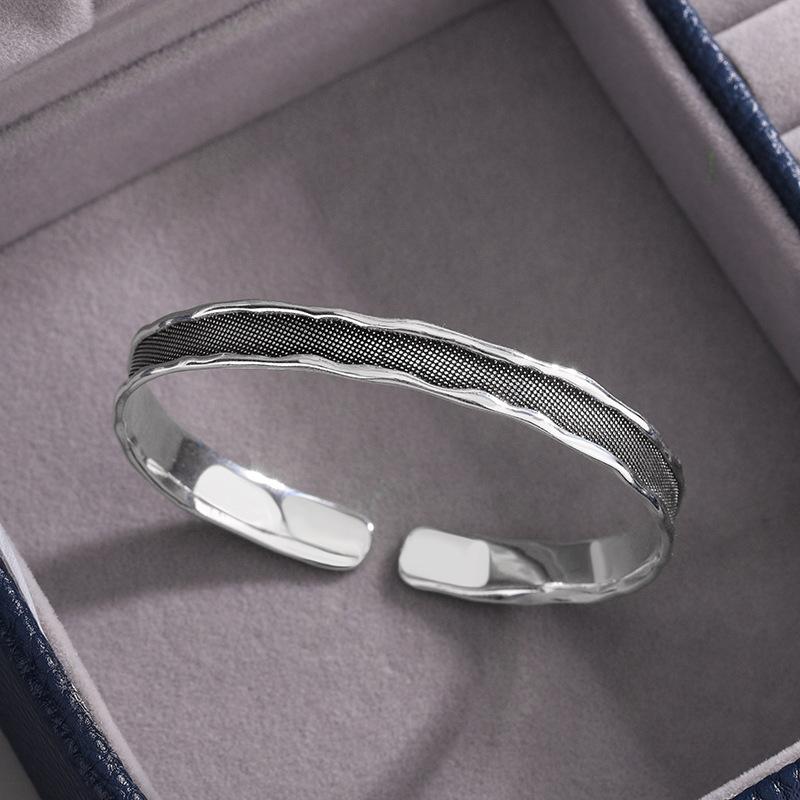 Retro Geometry Creative 925 Sterling Silver Jewelry Personality Reticular Simple Line Opening Bracelets TYB644 серебряный
Retro Geometry Creative 925 Sterling Silver Jewelry Personality Reticular Simple Line Opening Bracelets TYB644 серебряный