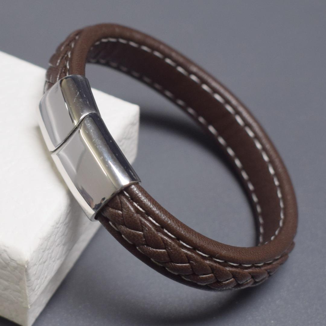 Punk Hand Woven Stitched Leather Bracelet Men s Stainless Steel Bracelets Bangles Simple Magnetic Buckle Luxury Jewelry 19cm
Punk Hand Woven Stitched Leather Bracelet Men s Stainless Steel Bracelets Bangles Simple Magnetic Buckle Luxury Jewelry 19cm