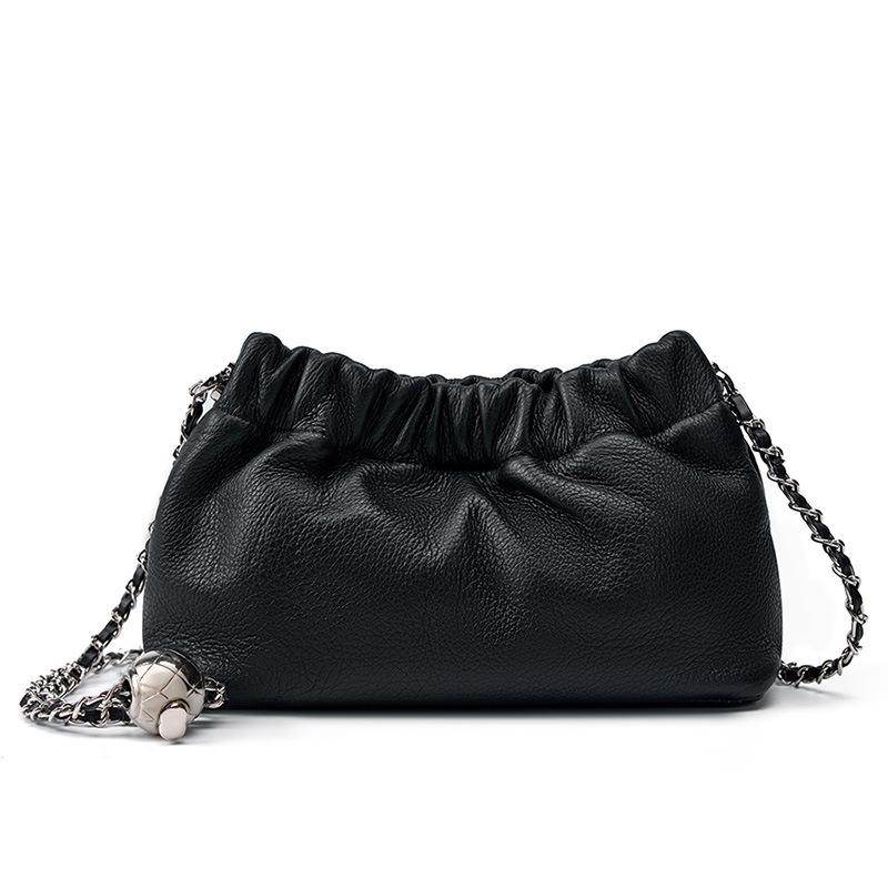 Popular Underarm Bag, Premium Sense Cloud Pleated Bag, Women S Bag, First Layer Cowhide Single Shoulder Messenger Bag, Golden Ball Chain. чорний
Popular Underarm Bag, Premium Sense Cloud Pleated Bag, Women S Bag, First Layer Cowhide Single Shoulder Messenger Bag, Golden Ball Chain. чорний