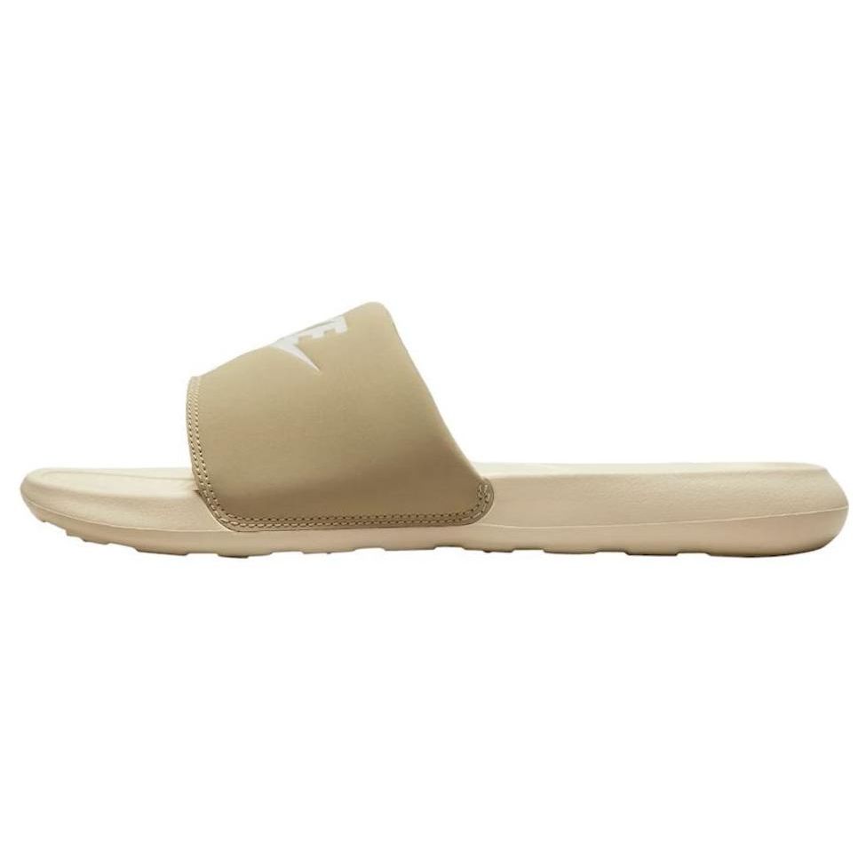 Nike Мужские кроссовки Victori One Slide Limestone кремового цвета из ротанга Phantom CN9675-200
Nike Мужские кроссовки Victori One Slide Limestone кремового цвета из ротанга Phantom CN9675-200