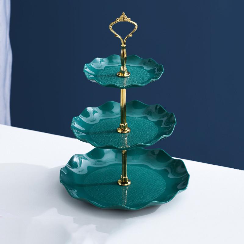 Трехъярусная подставка для кексов, держатель для фруктовых тарелок, десертов, закусок, конфет, фуршетов, башня для рождественских свадебных вечеринок, поднос для тортов и десертов зелёный
Трехъярусная подставка для кексов, держатель для фруктовых тарелок, десертов, закусок, конфет, фуршетов, башня для рождественских свадебных вечеринок, поднос для тортов и десертов зелёный
