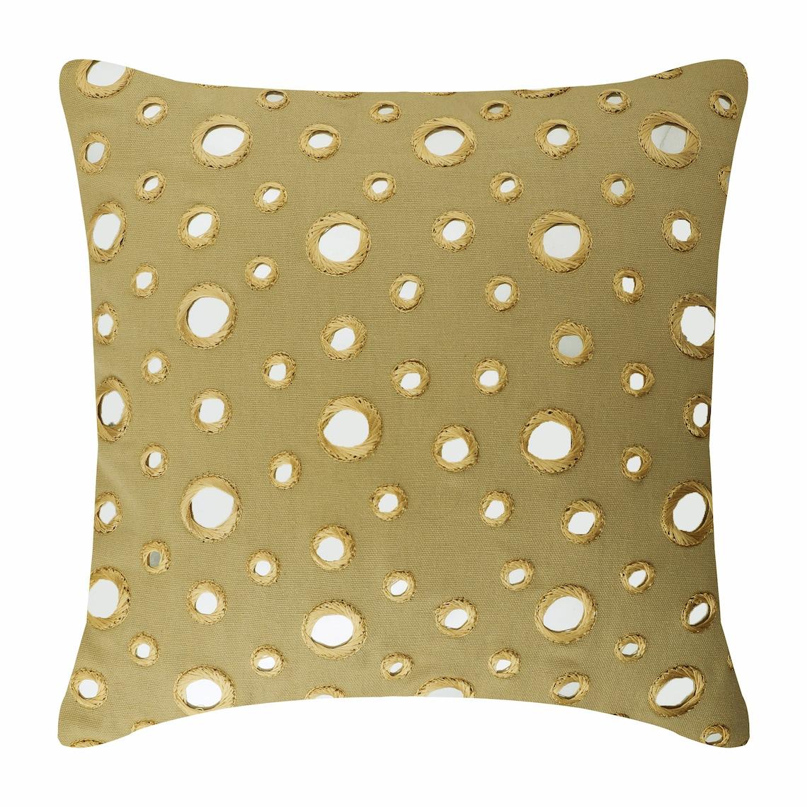 The HomeCentric Beige Pillow Cover, Зеркальная декоративная наволочка, Квадратная наволочка из хлопкового холста, Геометрический рисунок, Современный, Круги - отражения
The HomeCentric Beige Pillow Cover, Зеркальная декоративная наволочка, Квадратная наволочка из хлопкового холста, Геометрический рисунок, Современный, Круги - отражения