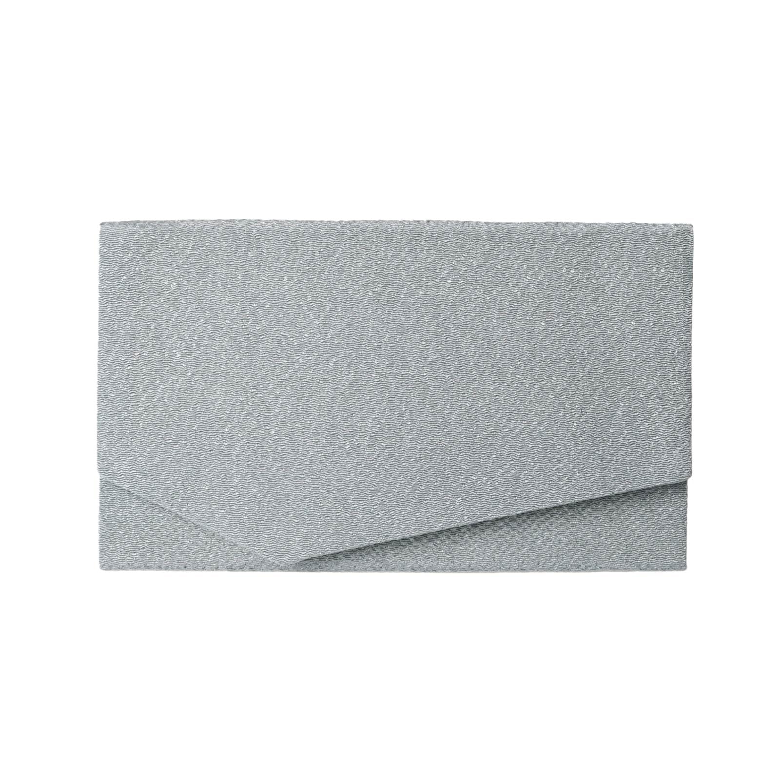 Chirimen Fukusa (crepe) Japanese-made, dual-use, traditional color, gold envelope, suitable for men and women, weddings, condolences, funerals, and
Chirimen Fukusa (crepe) Japanese-made, dual-use, traditional color, gold envelope, suitable for men and women, weddings, condolences, funerals, and