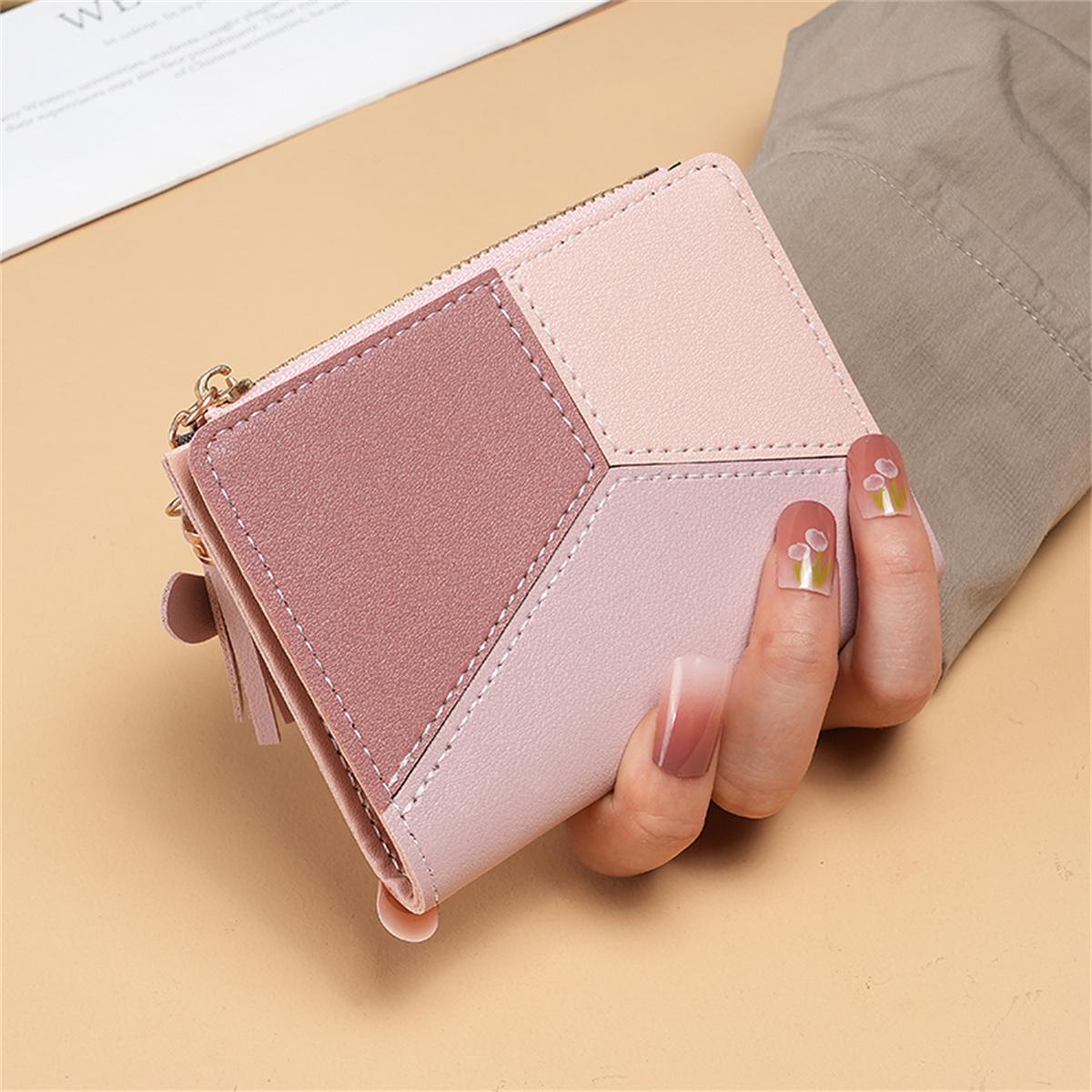 Purse Female Short New Korean Version Of The Collage Color Tassel Ultra-thin Two-fold Wallet Card Bag Fresh Female Change Purse
Purse Female Short New Korean Version Of The Collage Color Tassel Ultra-thin Two-fold Wallet Card Bag Fresh Female Change Purse