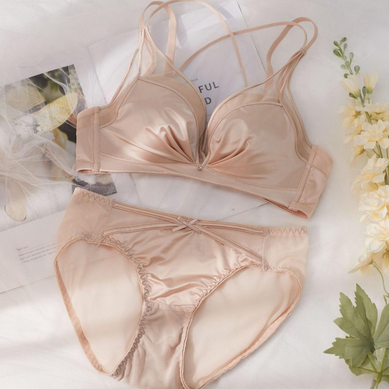 Бескаркасный Плотная Чашка Маленькая Грудь С Пуш-апом Сексуальный Кружевной Комплект Бюстгальтера Красивая Спина Удобное Осенне-зимнее Белье 85B
Бескаркасный Плотная Чашка Маленькая Грудь С Пуш-апом Сексуальный Кружевной Комплект Бюстгальтера Красивая Спина Удобное Осенне-зимнее Белье 85B