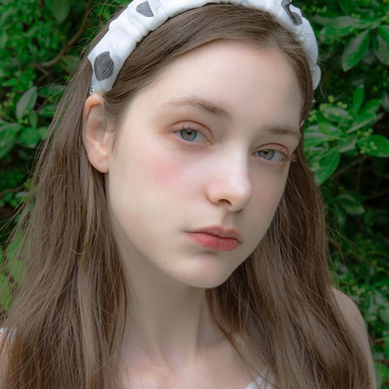 Жан Поль Кларисс Шифоновая повязка на голову в горошек JP-22-096HB WHITE
Жан Поль Кларисс Шифоновая повязка на голову в горошек JP-22-096HB WHITE