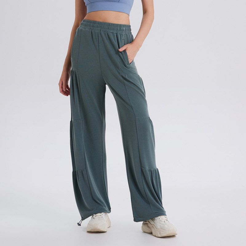 Winter New Straight Sports Pants Women s Loose Pleated Fashion New American Fitness Pants Harem Sweatpants K-style Degreen Size XL
Winter New Straight Sports Pants Women s Loose Pleated Fashion New American Fitness Pants Harem Sweatpants K-style Degreen Size XL