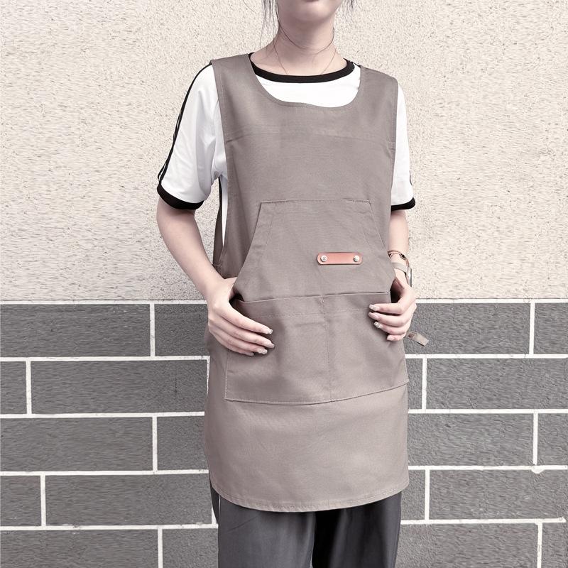 Fashion Canvas Sleeveless Vest-Style Apron for Coffee Shops, Supermarkets, Restaurants, and Workwear
Fashion Canvas Sleeveless Vest-Style Apron for Coffee Shops, Supermarkets, Restaurants, and Workwear