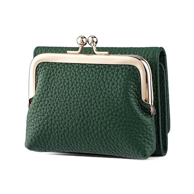 Genuine Leather Women s Wallet Japanese Three-fold Gold Layer Cowhide High-end Change Purse Hinge 8x11x4cm темно-зелений колір
Genuine Leather Women s Wallet Japanese Three-fold Gold Layer Cowhide High-end Change Purse Hinge 8x11x4cm темно-зелений колір