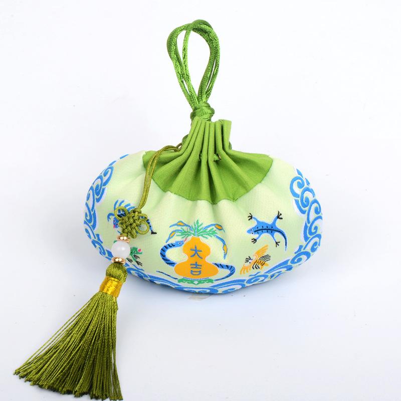 5 шт. подарочные сумки в китайском стиле с кисточками, подарочные пакеты в старинном стиле с изображением лотоса на празднике середины осени, подарочный кошелек, сумка на шнурке для украшений 8x11cm
5 шт. подарочные сумки в китайском стиле с кисточками, подарочные пакеты в старинном стиле с изображением лотоса на празднике середины осени, подарочный кошелек, сумка на шнурке для украшений 8x11cm