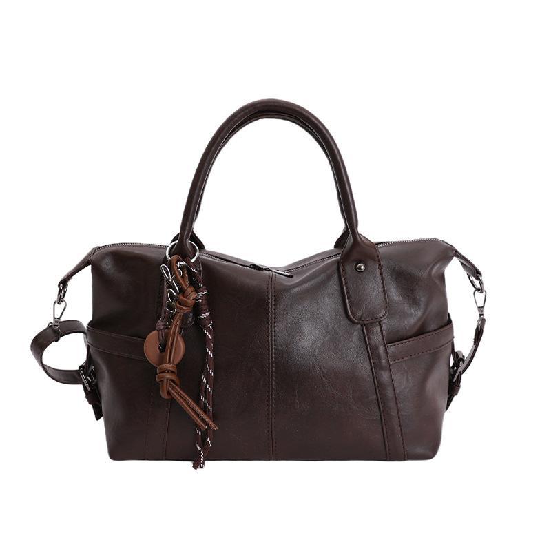 Retro handbag women s 2025 new commuter tote bag hand pillow bag fashion shoulder messenger bag no pendant
Retro handbag women s 2025 new commuter tote bag hand pillow bag fashion shoulder messenger bag no pendant