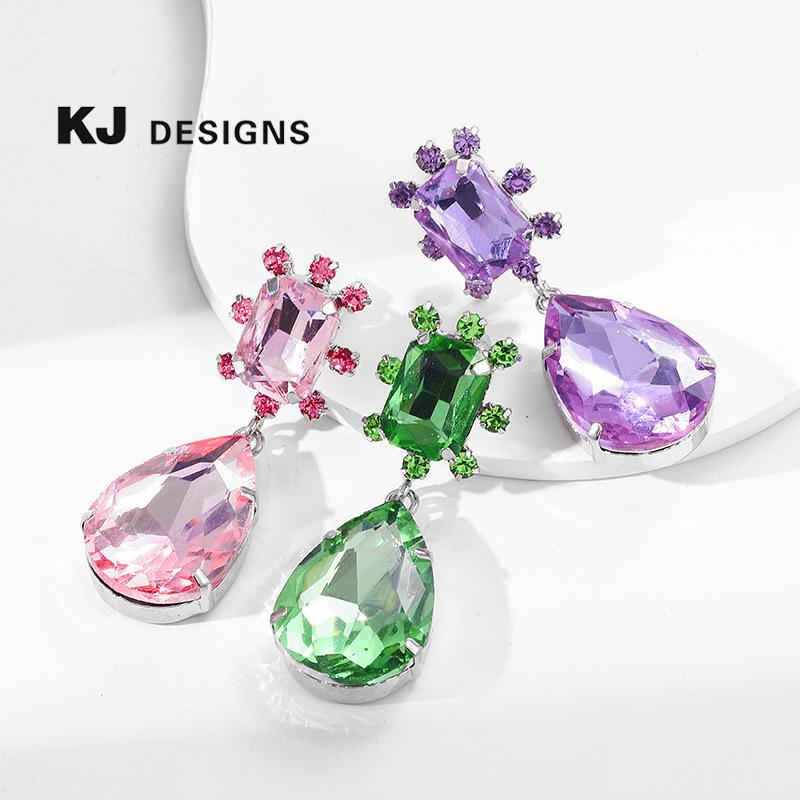 Kenjie Summer Colorful Exaggerated Women’s Copper Earrings with Claw-Set Diamonds - Classic and Versatile Temperament Style
Kenjie Summer Colorful Exaggerated Women’s Copper Earrings with Claw-Set Diamonds - Classic and Versatile Temperament Style