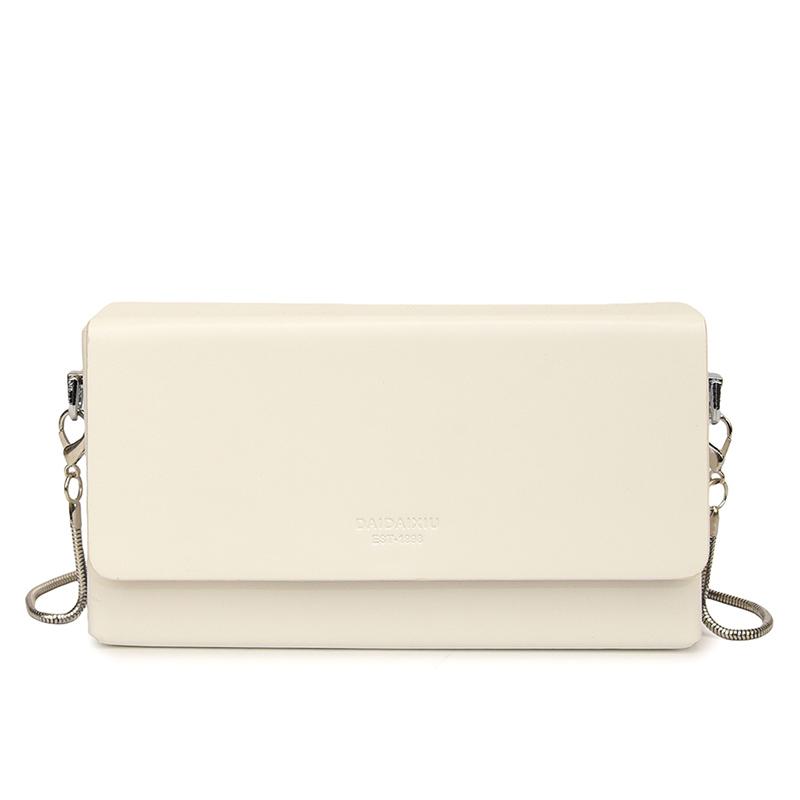 Сумка через плечо на одно плечо для женщин с ремнем на плечо, маленькая квадратная коробка, твердый корпус, передовое чувство индивидуальности, мода
Сумка через плечо на одно плечо для женщин с ремнем на плечо, маленькая квадратная коробка, твердый корпус, передовое чувство индивидуальности, мода