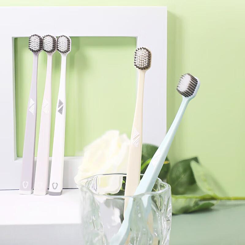 YIBAO Clean & Fresh Antibacterial Toothbrush
YIBAO Clean & Fresh Antibacterial Toothbrush