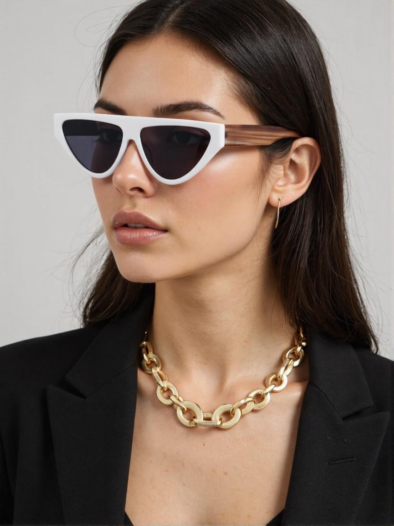 New color matching glasses trend street sunglasses triangle cat s eye fashion glasses розовый
New color matching glasses trend street sunglasses triangle cat s eye fashion glasses розовый