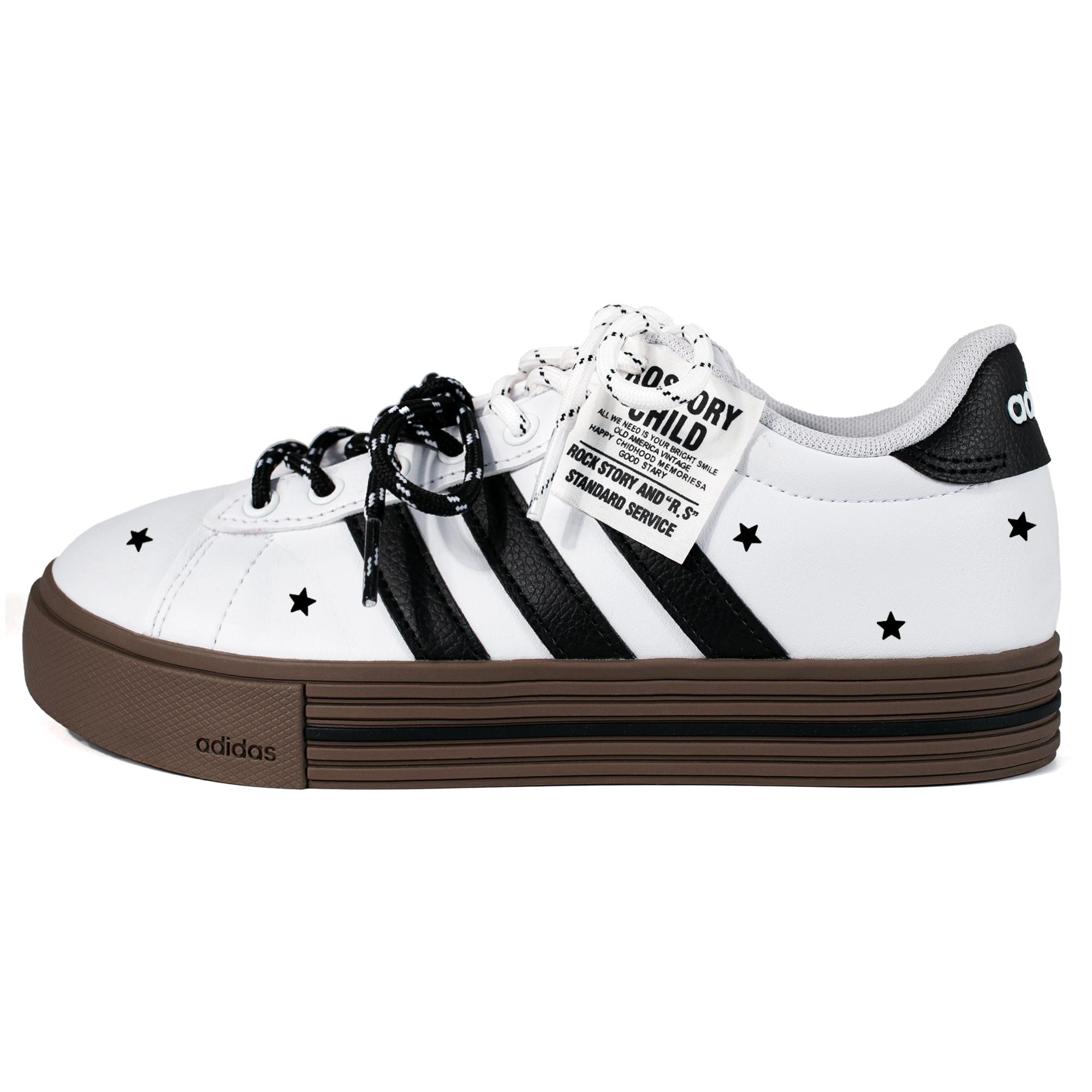 Adidas Daily 4.0 Shooting Stars Miu Series Synthetic Leather Slip Resistant Abrasion Resistant Low top Skateboard Shoes JR0077(Team1664-) 39⅓
Adidas Daily 4.0 Shooting Stars Miu Series Synthetic Leather Slip Resistant Abrasion Resistant Low top Skateboard Shoes JR0077(Team1664-) 39⅓