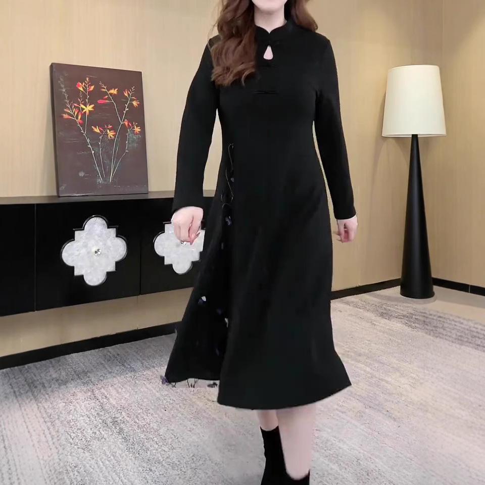 Spring/Summer Modern Chinese Cheongsam Dress - Long Sleeve, Slimming, Plus Size Available 3XL (160-180 jin)
Spring/Summer Modern Chinese Cheongsam Dress - Long Sleeve, Slimming, Plus Size Available 3XL (160-180 jin)