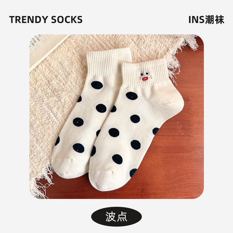 Женские летние тонкие милые универсальные дышащие носки от пота 1 pair
Женские летние тонкие милые универсальные дышащие носки от пота 1 pair