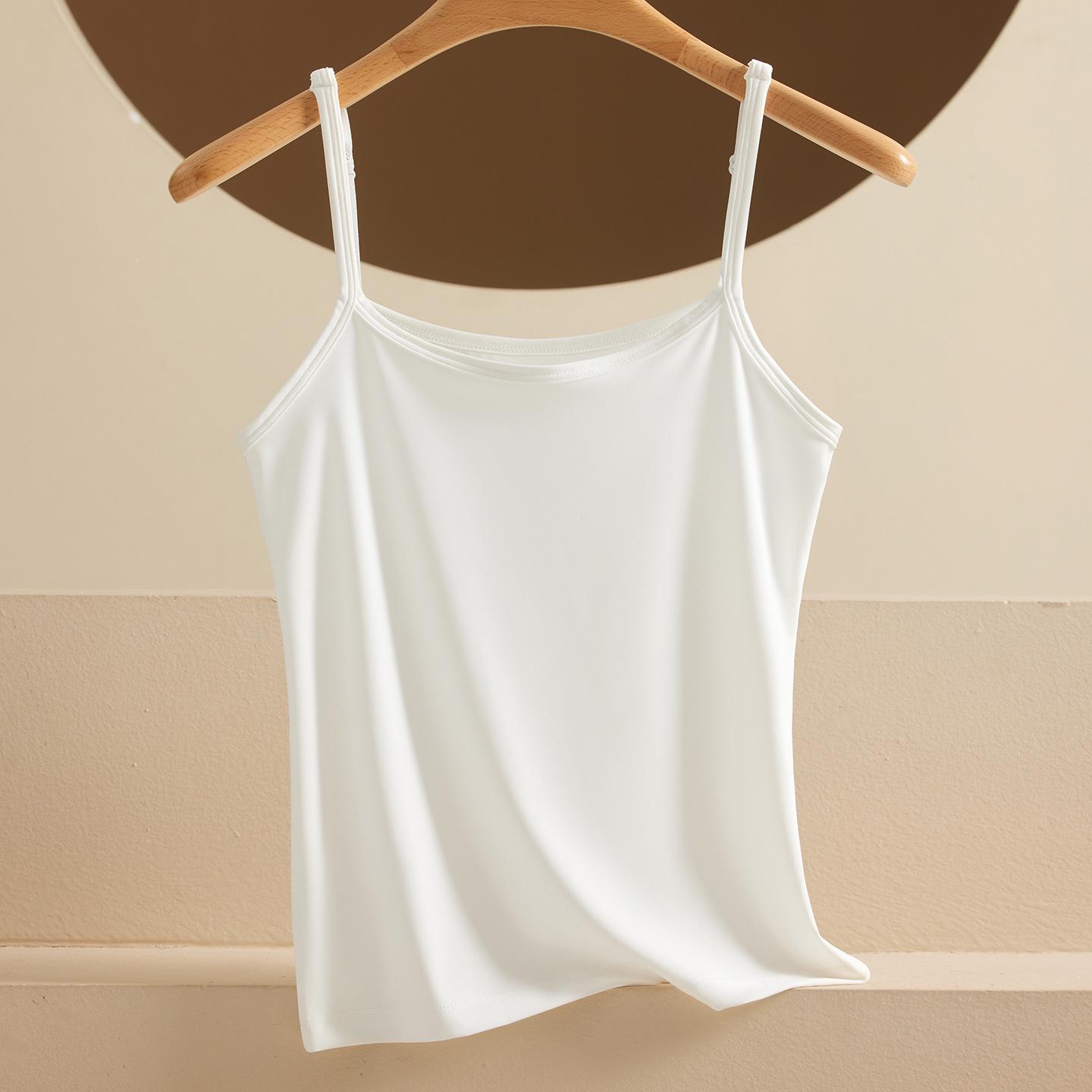 Women s Seamless Ice Silk Camisole Tank Top - Versatile, Slimming, Sleeveless, Plus Size, Lightweight 3XL (135-155 kg) білий
Women s Seamless Ice Silk Camisole Tank Top - Versatile, Slimming, Sleeveless, Plus Size, Lightweight 3XL (135-155 kg) білий