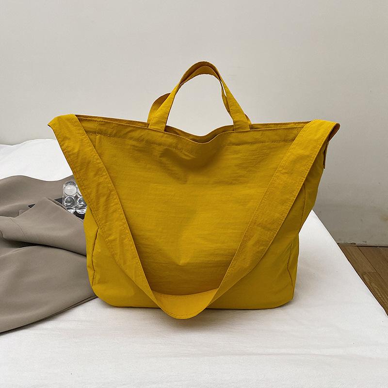 Холщовая сумка-тоут, новая литературная ленивая ветровая легкая сумка подмышкой большой емкости, повседневная простая сумка-мессенджер для женщин жёлтый
Холщовая сумка-тоут, новая литературная ленивая ветровая легкая сумка подмышкой большой емкости, повседневная простая сумка-мессенджер для женщин жёлтый