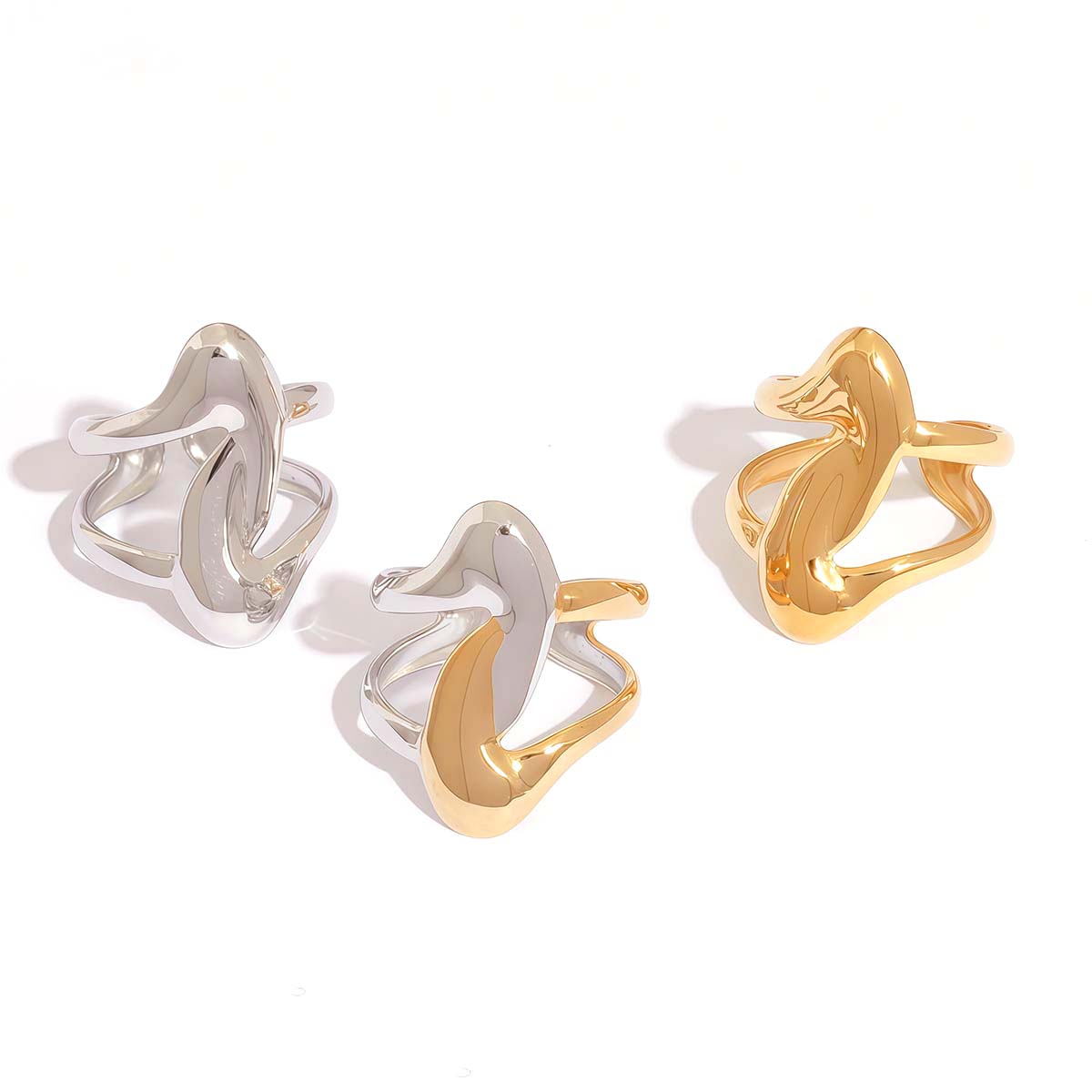 Statement stainless steel 18k gold-plated X-ring set Smooth and waterproof metal hand-polished Zircon for everyday wear resizable
Statement stainless steel 18k gold-plated X-ring set Smooth and waterproof metal hand-polished Zircon for everyday wear resizable
