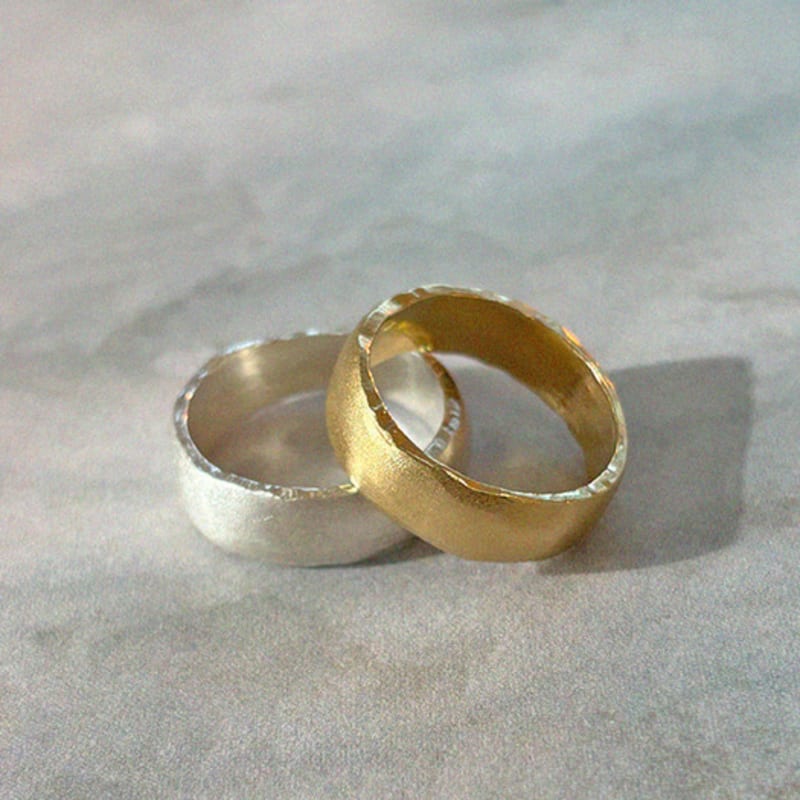 neateun Sparkling Core R Silver
neateun Sparkling Core R Silver