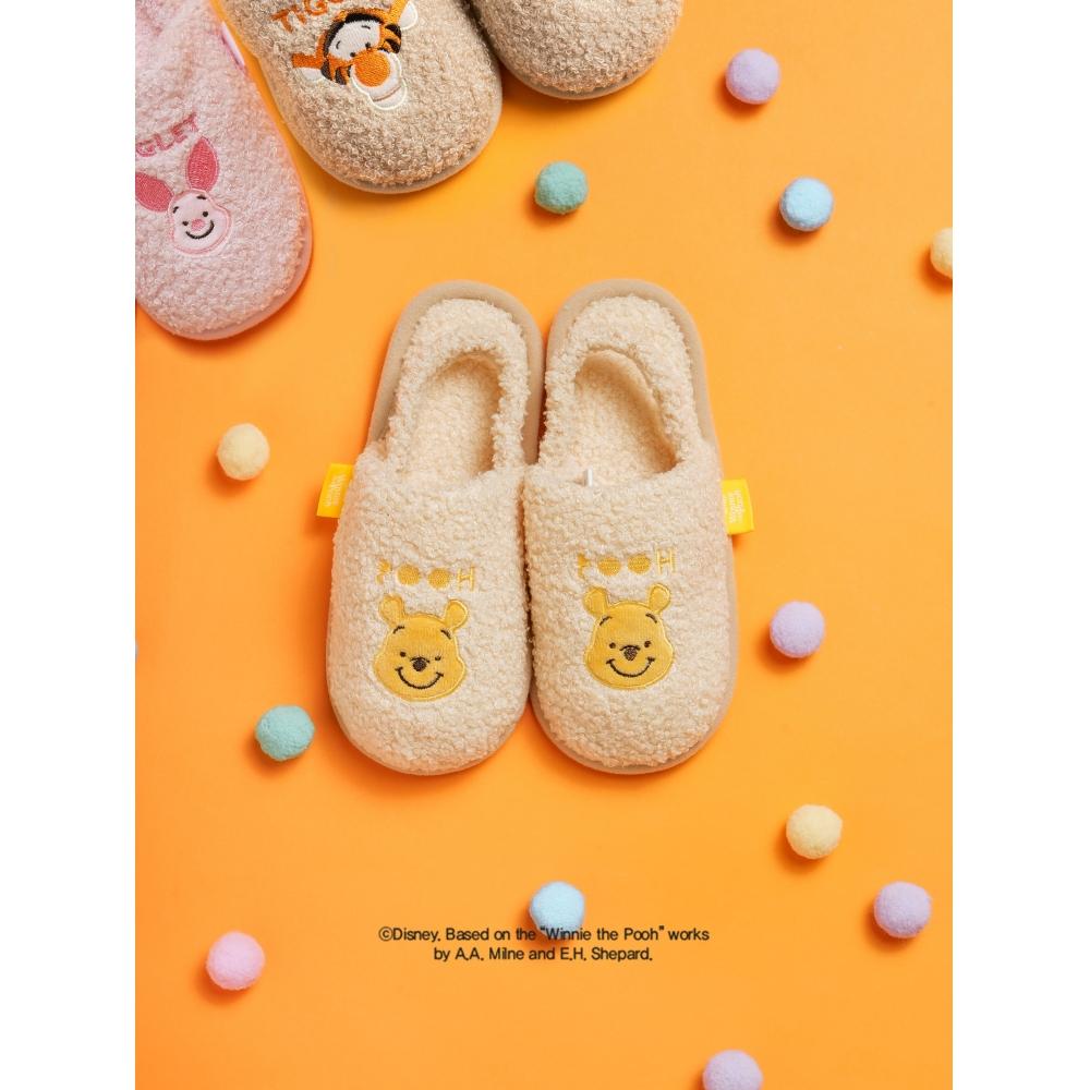 Обувь для детской гостиной Daiso Disney Winnie The Pooh с ремешками Ivory (foo yellow) guitar Winnie the Pooh (pu)
Обувь для детской гостиной Daiso Disney Winnie The Pooh с ремешками Ivory (foo yellow) guitar Winnie the Pooh (pu)