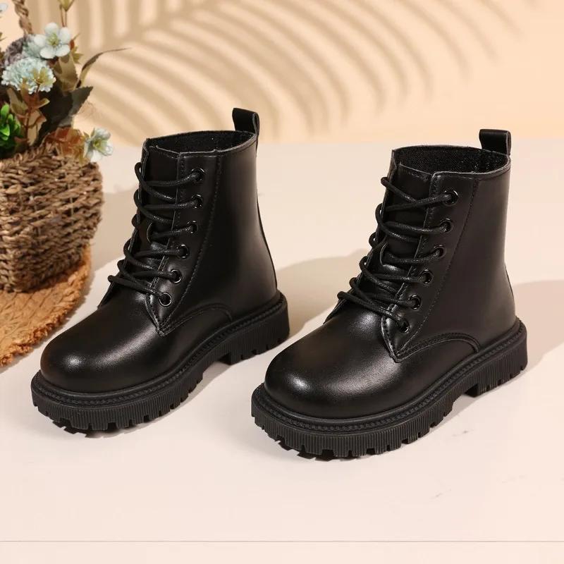 Kids Short Boots Soild Color Versatile Girls Leather Boots Round Toes Soft Bottom Autumn Winter Children Chelsea Boots 37 чорний
Kids Short Boots Soild Color Versatile Girls Leather Boots Round Toes Soft Bottom Autumn Winter Children Chelsea Boots 37 чорний