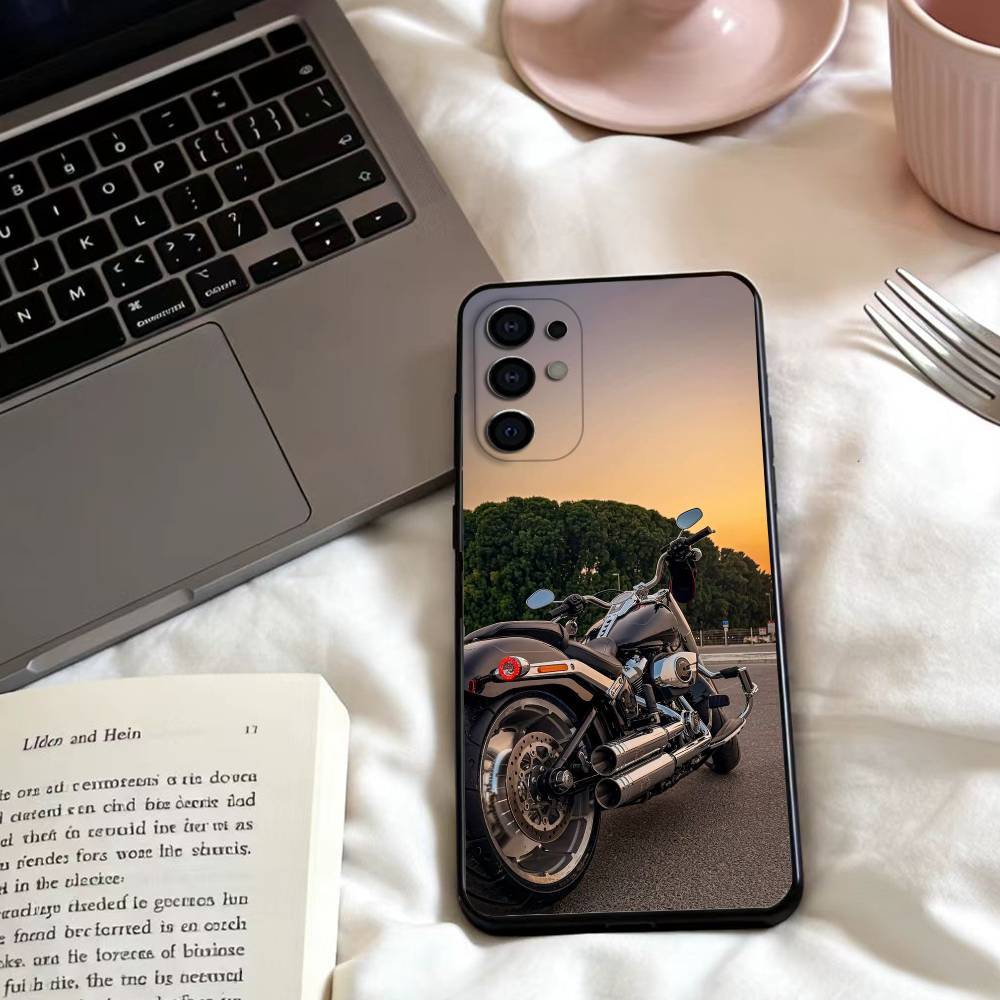 HD fat boy Phone Case For Samsung S25,24,23,22,30,21,10,9,Ultra,Plus,Lite,FE,4,5 G Soft Black Case Samsung S25Plus
HD fat boy Phone Case For Samsung S25,24,23,22,30,21,10,9,Ultra,Plus,Lite,FE,4,5 G Soft Black Case Samsung S25Plus