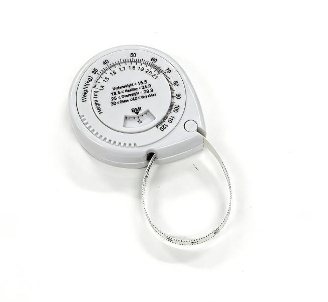 1 x 59.06 /59 BMI Body Measuring Tape, Plastic Retractable Ruler with Metric Scale and Teardrop-Shaped Case – Ideal for Fashion білий
1 x 59.06 /59 BMI Body Measuring Tape, Plastic Retractable Ruler with Metric Scale and Teardrop-Shaped Case – Ideal for Fashion білий