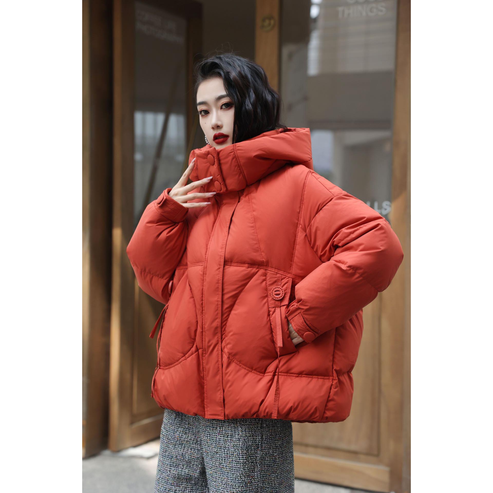 Женская куртка-пуховик свободного покроя большого размера, верхняя одежда на осень-зиму с капюшоном, белое утиное пуховое короткое пальто S красный
Женская куртка-пуховик свободного покроя большого размера, верхняя одежда на осень-зиму с капюшоном, белое утиное пуховое короткое пальто S красный