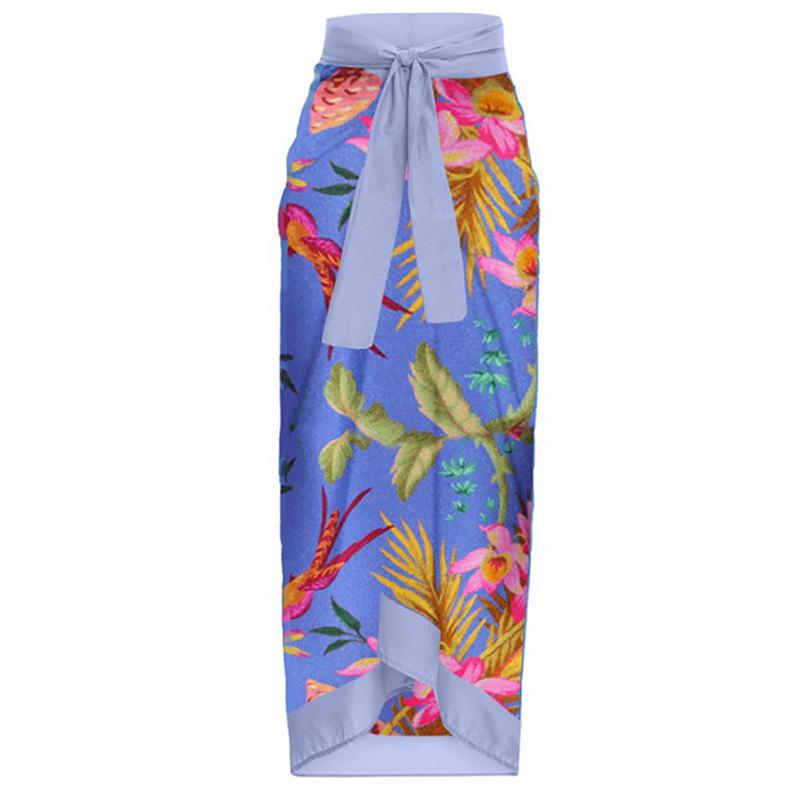 Праздничная юбка миди с принтом и галстуком-шарфом One Size темно-синий
Праздничная юбка миди с принтом и галстуком-шарфом One Size темно-синий