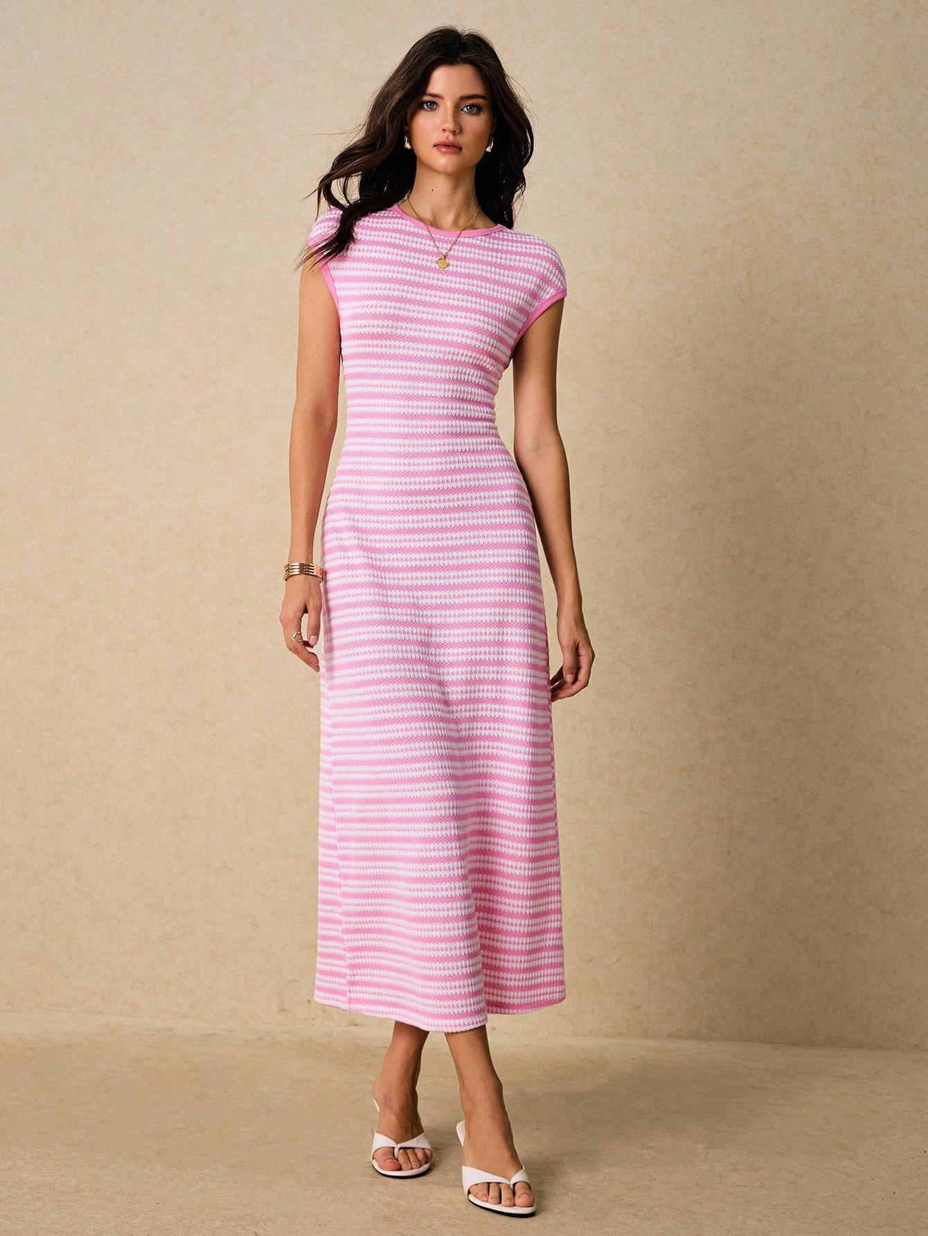 2026 Spring/Summer Women s Striped Knit Midi Dress with Shoulder-Covering Sleeves - Slim Fit Party Wear. S розовый
2026 Spring/Summer Women s Striped Knit Midi Dress with Shoulder-Covering Sleeves - Slim Fit Party Wear. S розовый