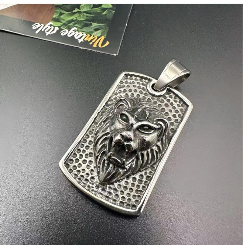 Ожерелье с подвеской в виде властного льва в стиле хип-хоп
Ожерелье с подвеской в виде властного льва в стиле хип-хоп
