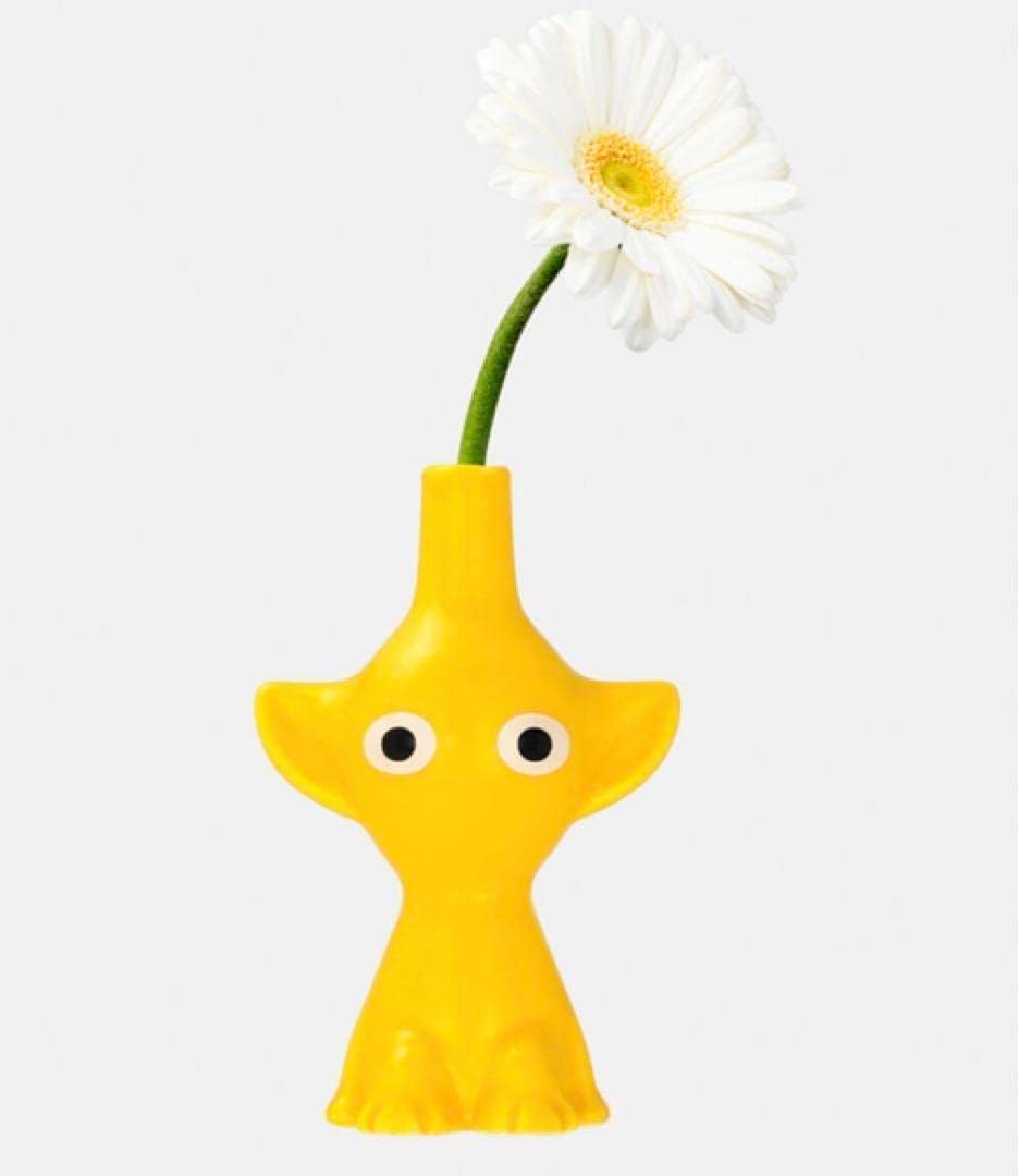 Single flower vase yellow pikmin Nintendo Tokyo limited goods 
Single flower vase yellow pikmin Nintendo Tokyo limited goods